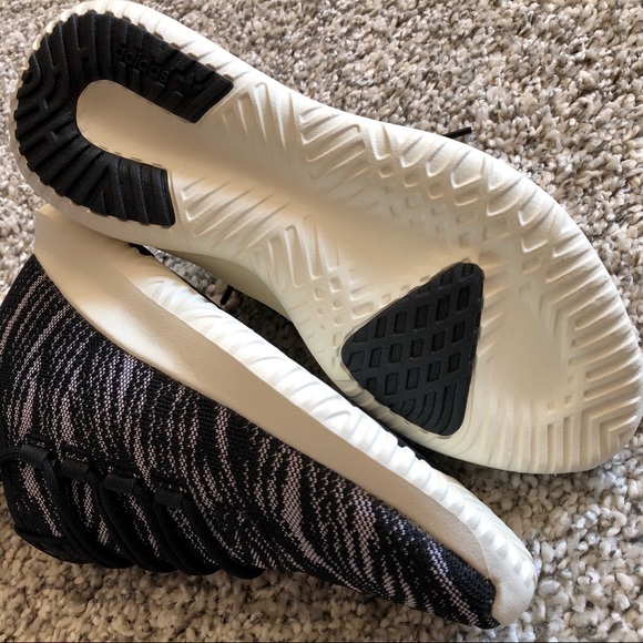 Adidas Tubular Shadow Women’s NWT - Picture 6 of 7
